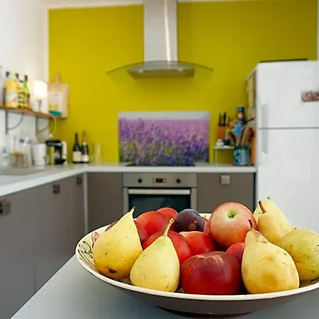 Dodo Au Luberon Otel 4*